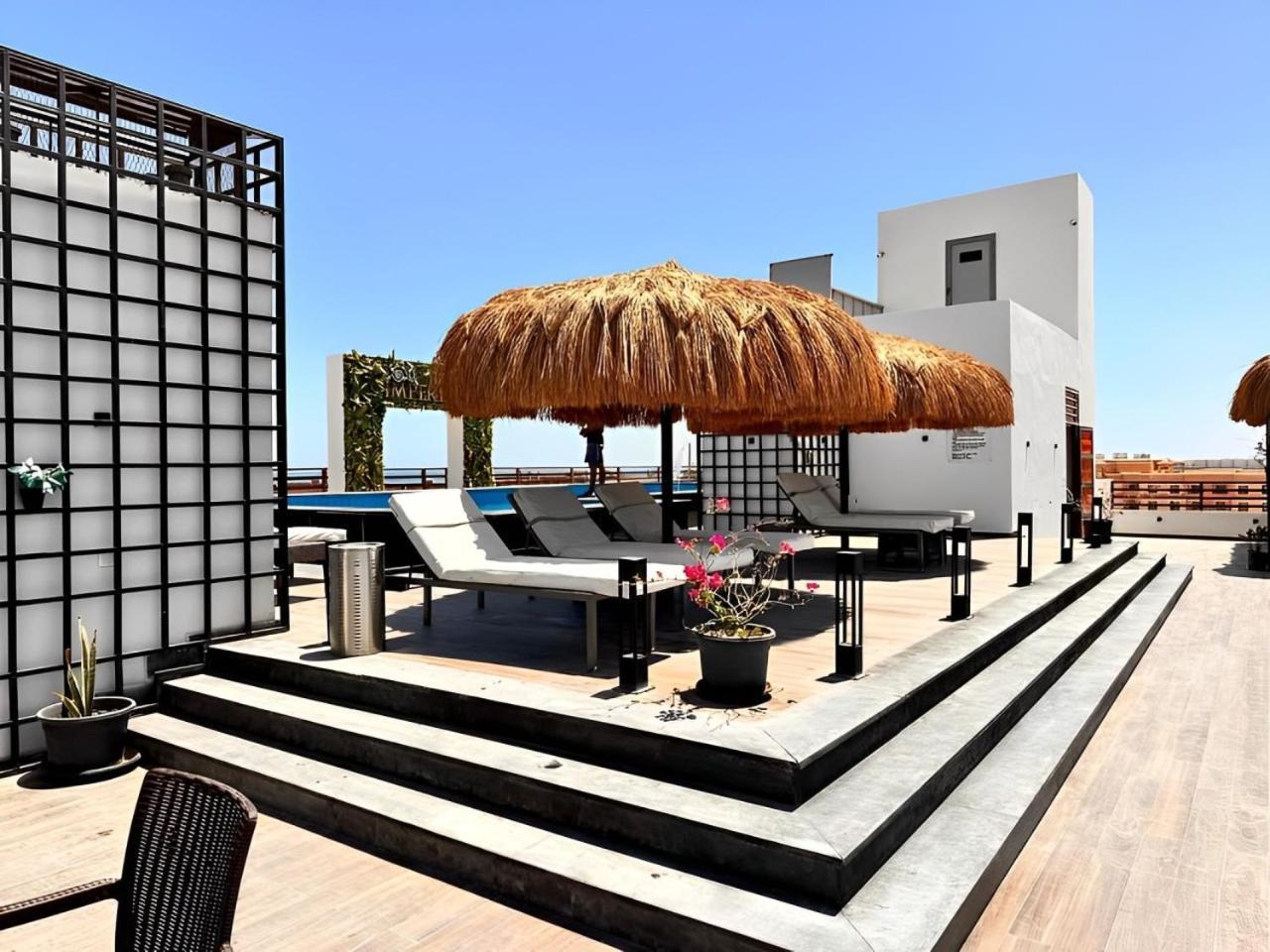 Sanctuary Sunlit Hurghada Haven With 4 Pools, Rooftop Sunsets & Gourmet Bites Steps Away Exterior photo